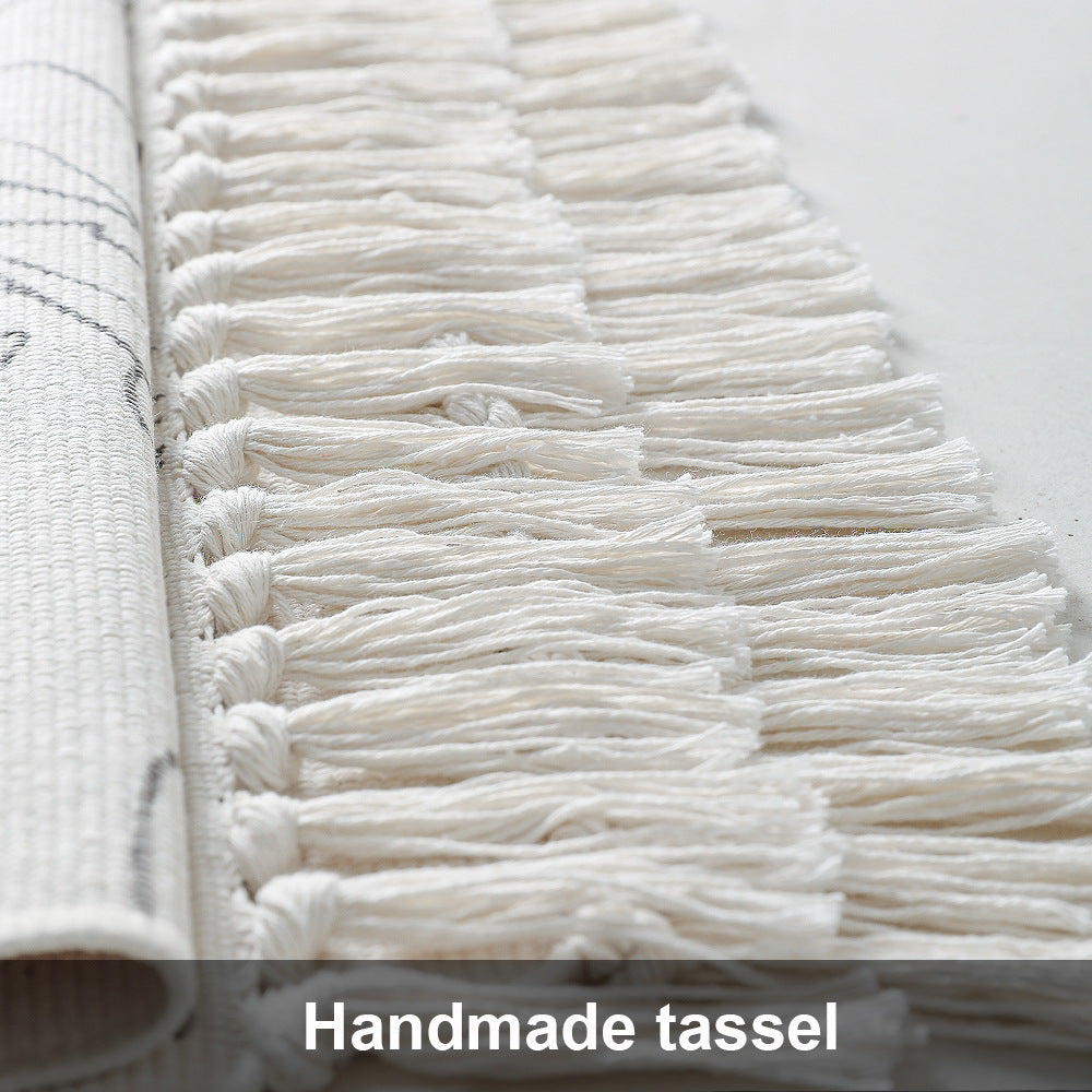 Decorative table runner made of cotton with botanical bird print and fringes Bowlift
