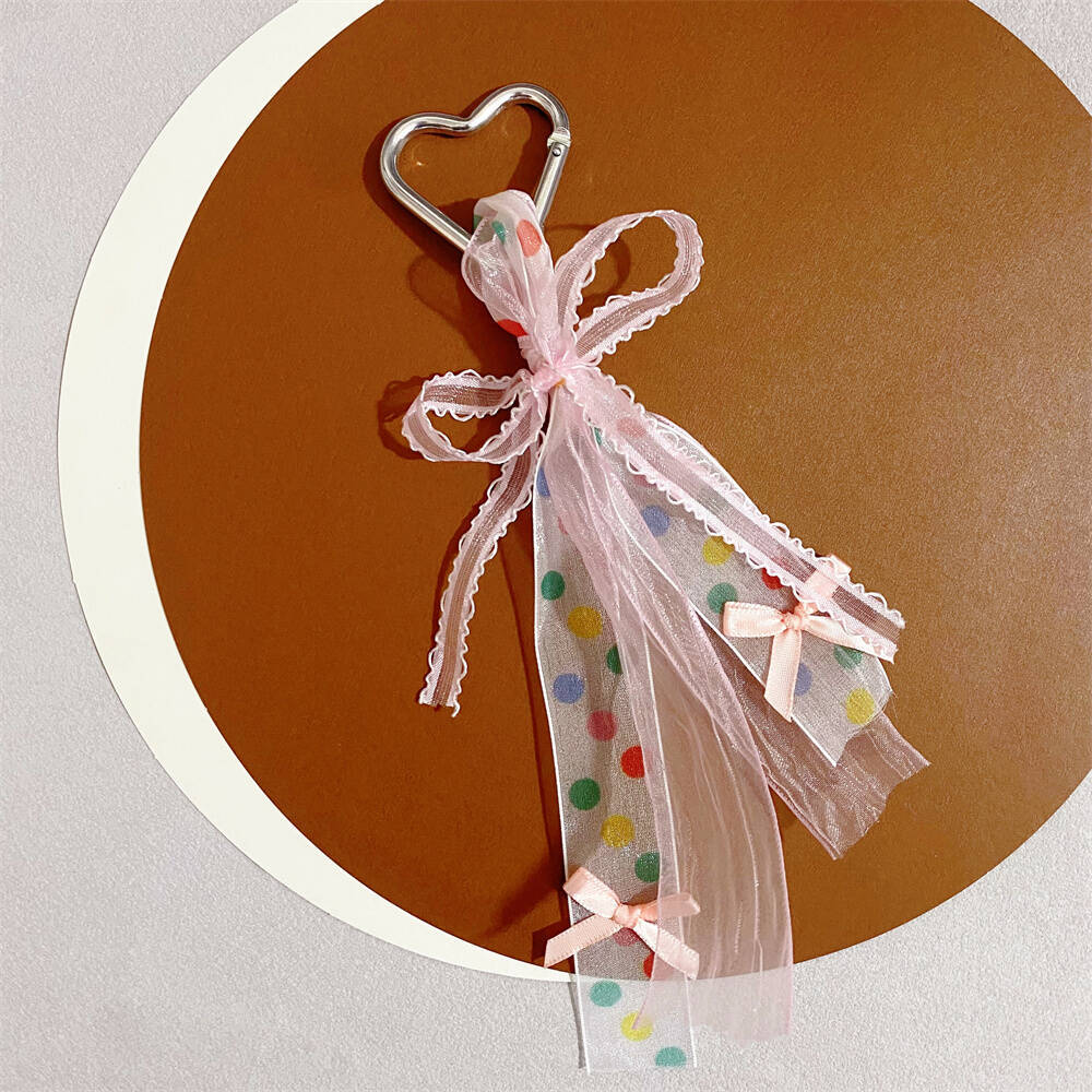 Decorative Heart-Shaped Keychain Bowlift