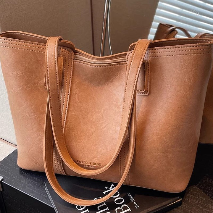 Modern Luxury Handheld Tote Bowlift