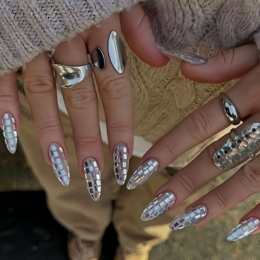 Nail Art Extensions Bowlift