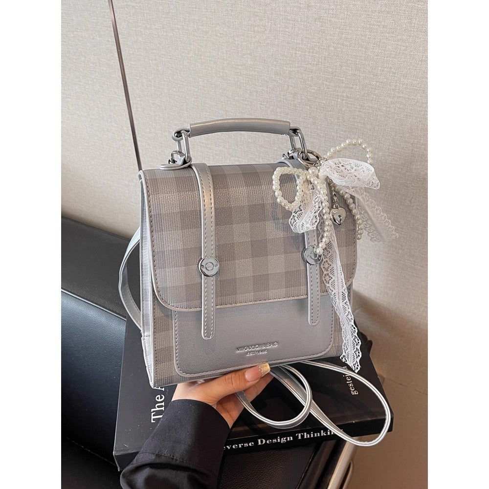 Chic Structured Crossbody Bag Bowlift