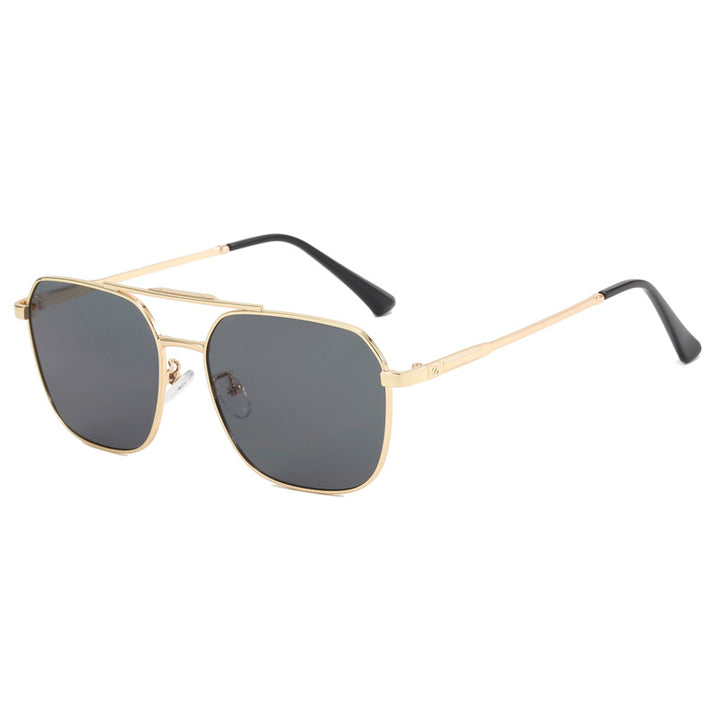 Women Fashionable Oversized Sunglasses in Elegant Shield Design Bowlift