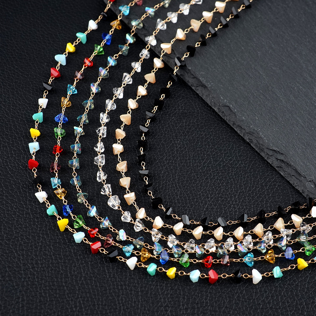 Heart-Shaped Beaded Eyewear Chain Bowlift