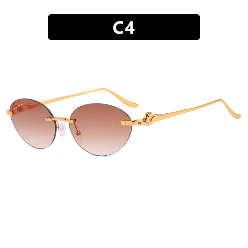 Women's round sunglasses with elegant, semi-transparent frame and fashionable details Bowlift