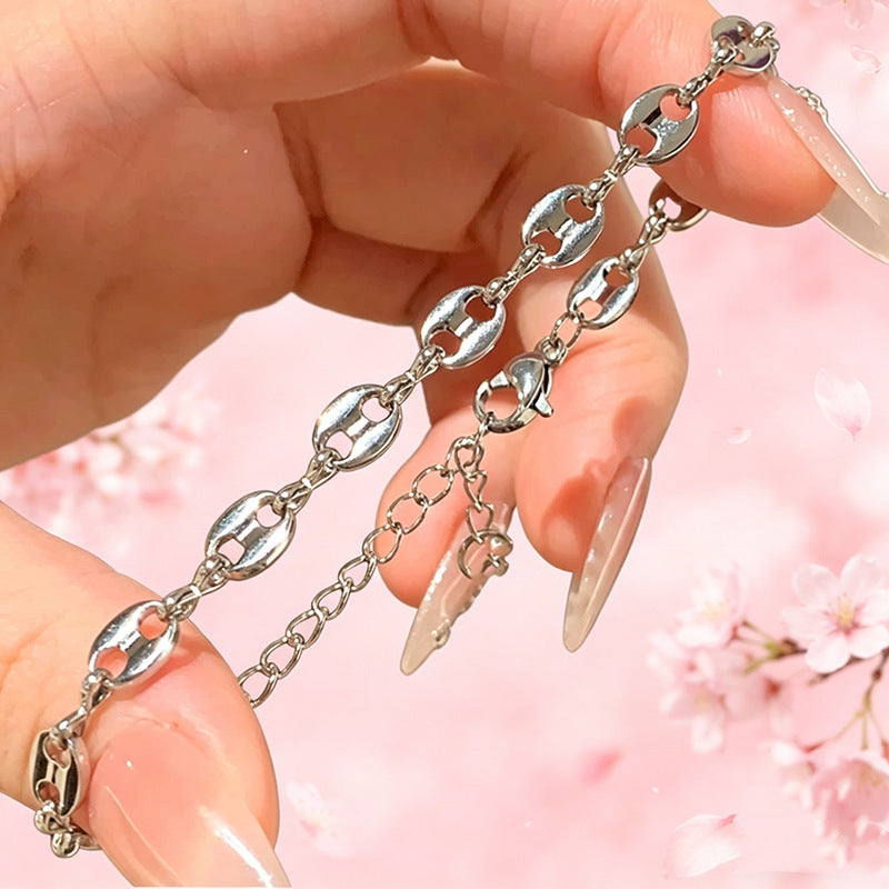 Modern Chunky Linked Chain Necklace Bowlift