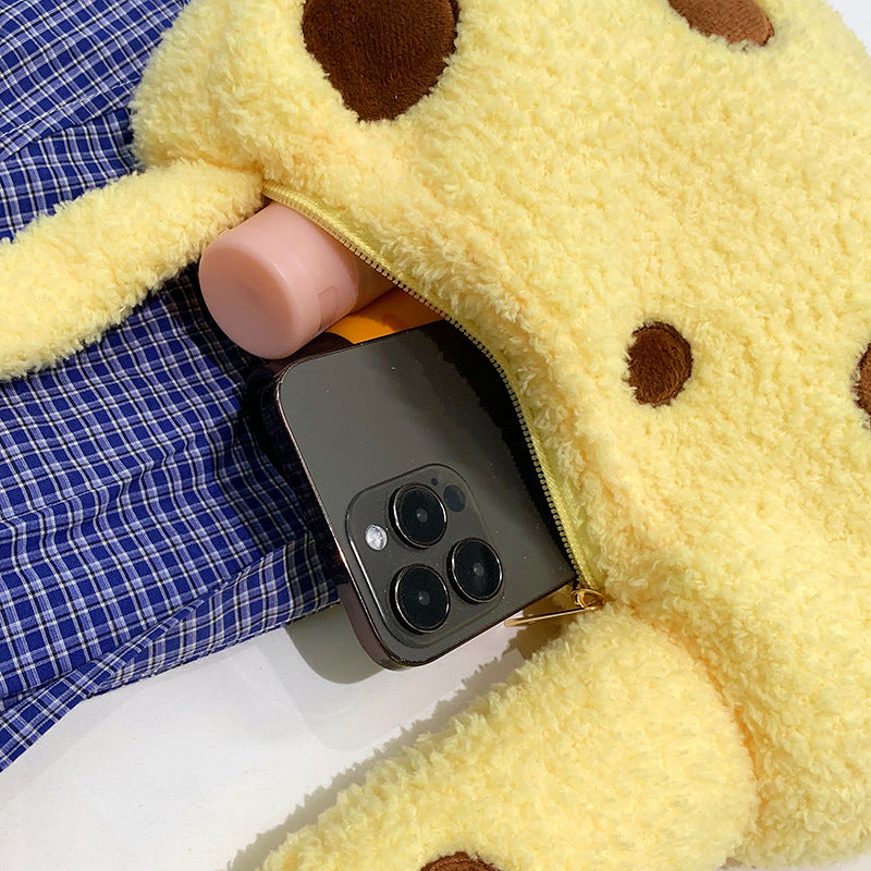 Plush Shoulder Bag in Giraffe Design Bowlift