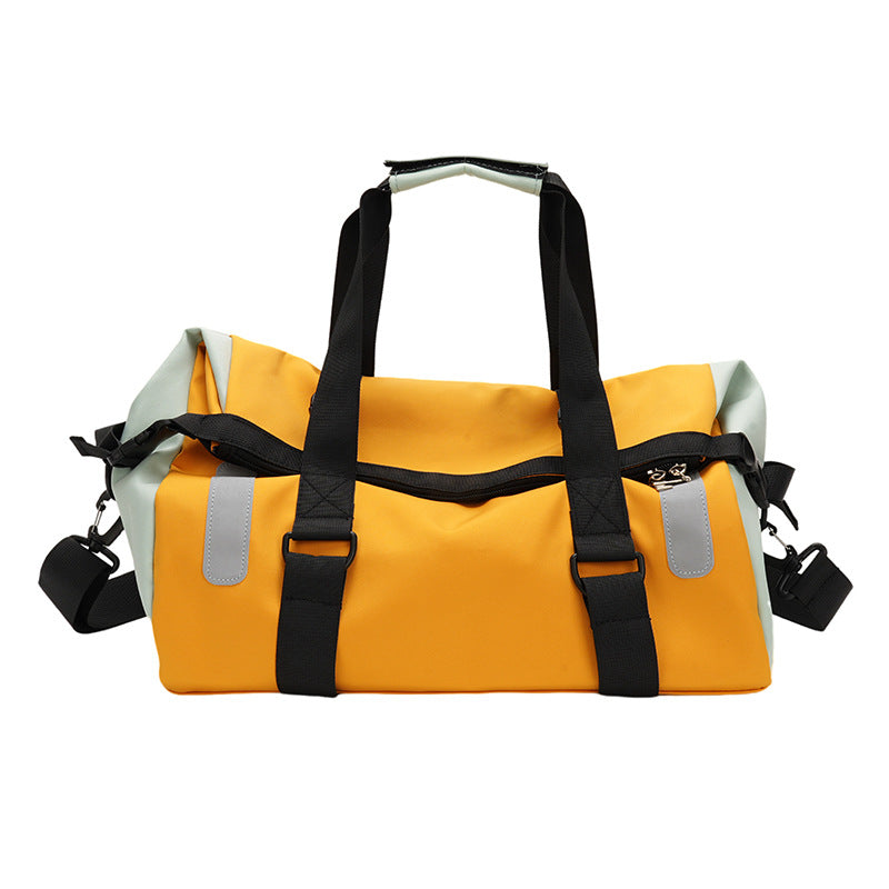 Sports duffel Bowlift