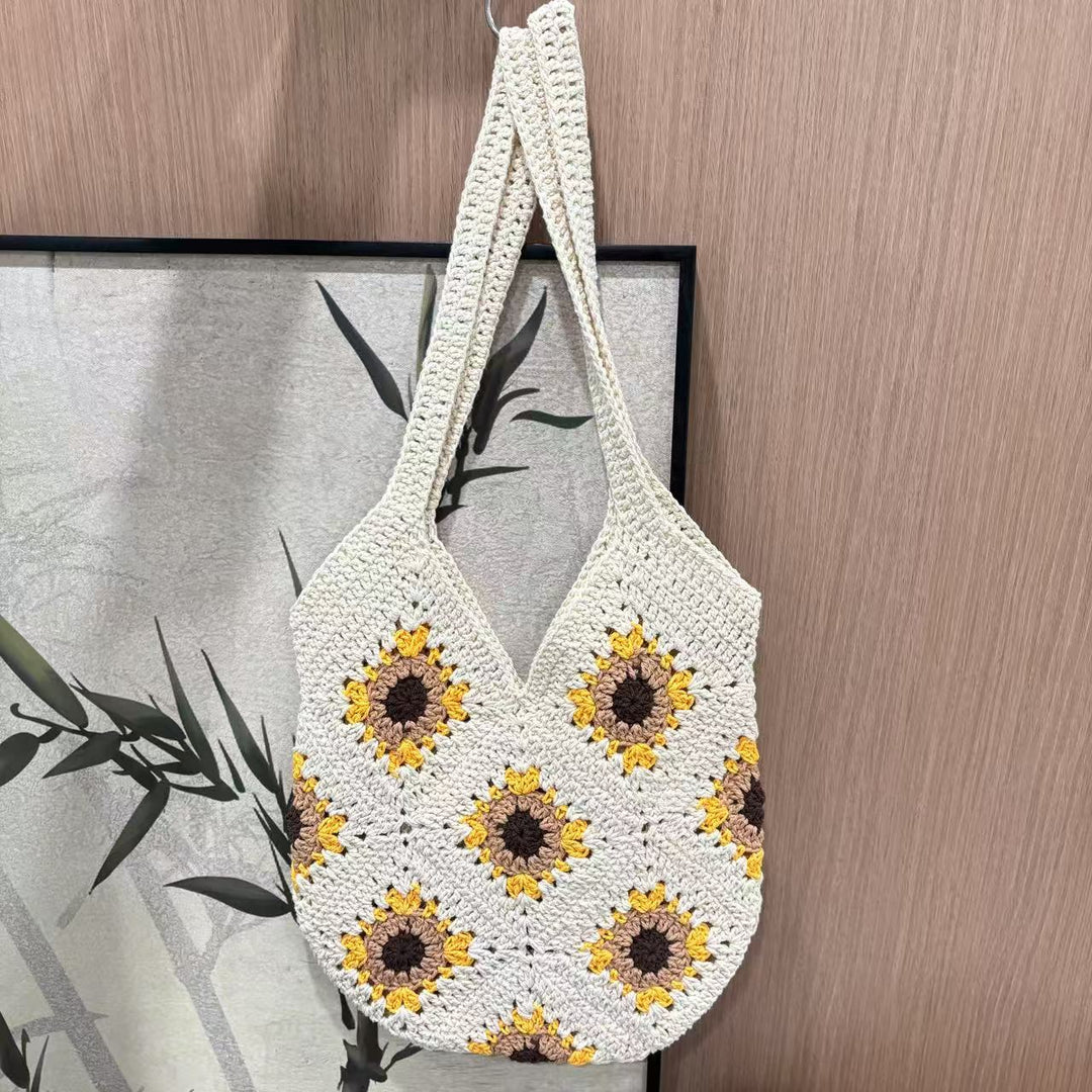 Handmade macrame bag with sunflower motif Bowlift