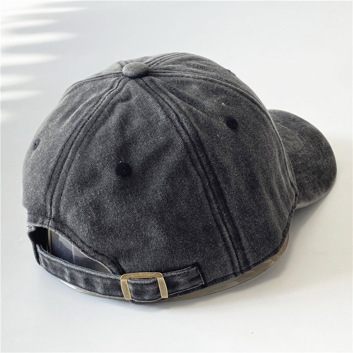 Women's Casual Distressed Cap Bowlift