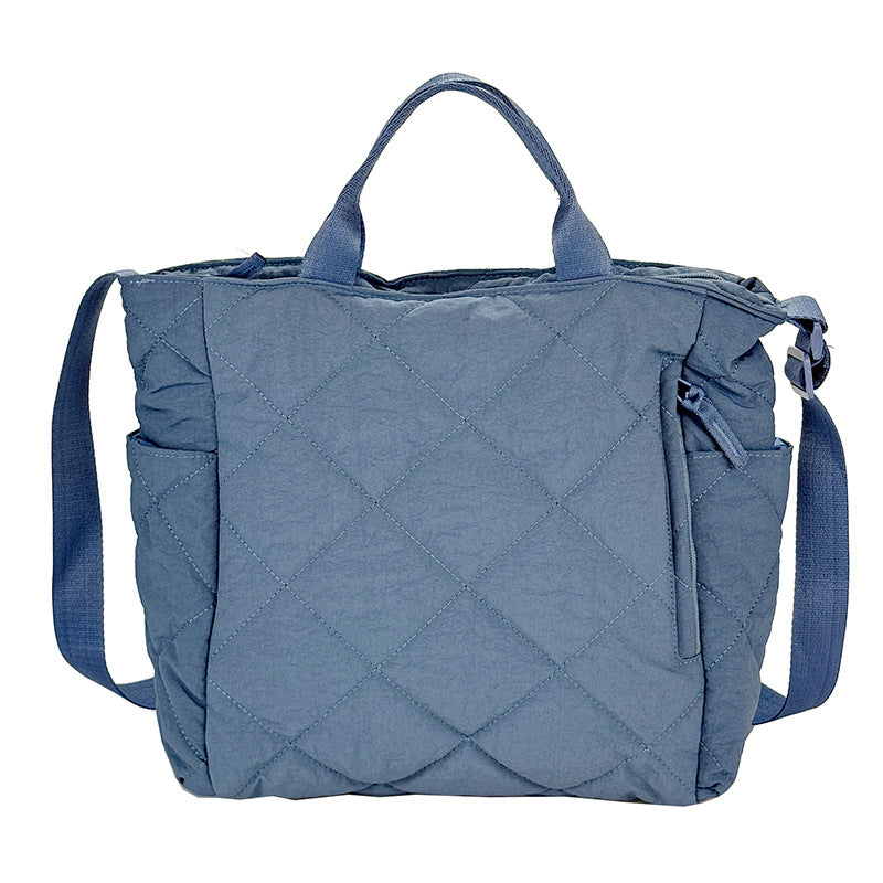 Functional and Cozy Tote Bag Bowlift