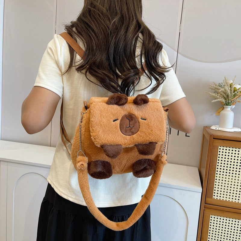 Plush shoulder bag with animal motif and shoulder strap Bowlift