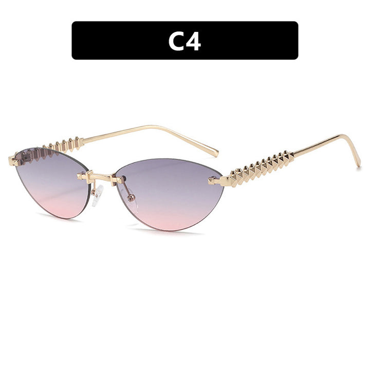 Women's sunglasses in modern, geometric design with stylish metal frame and UV protection Bowlift