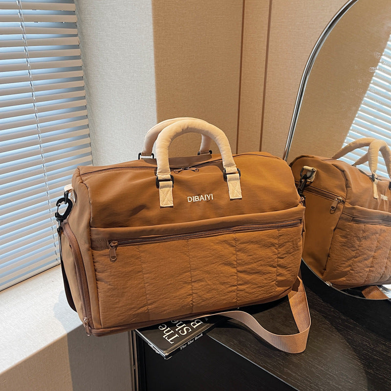 Shoulder bag with insulated compartments and sturdy design Bowlift
