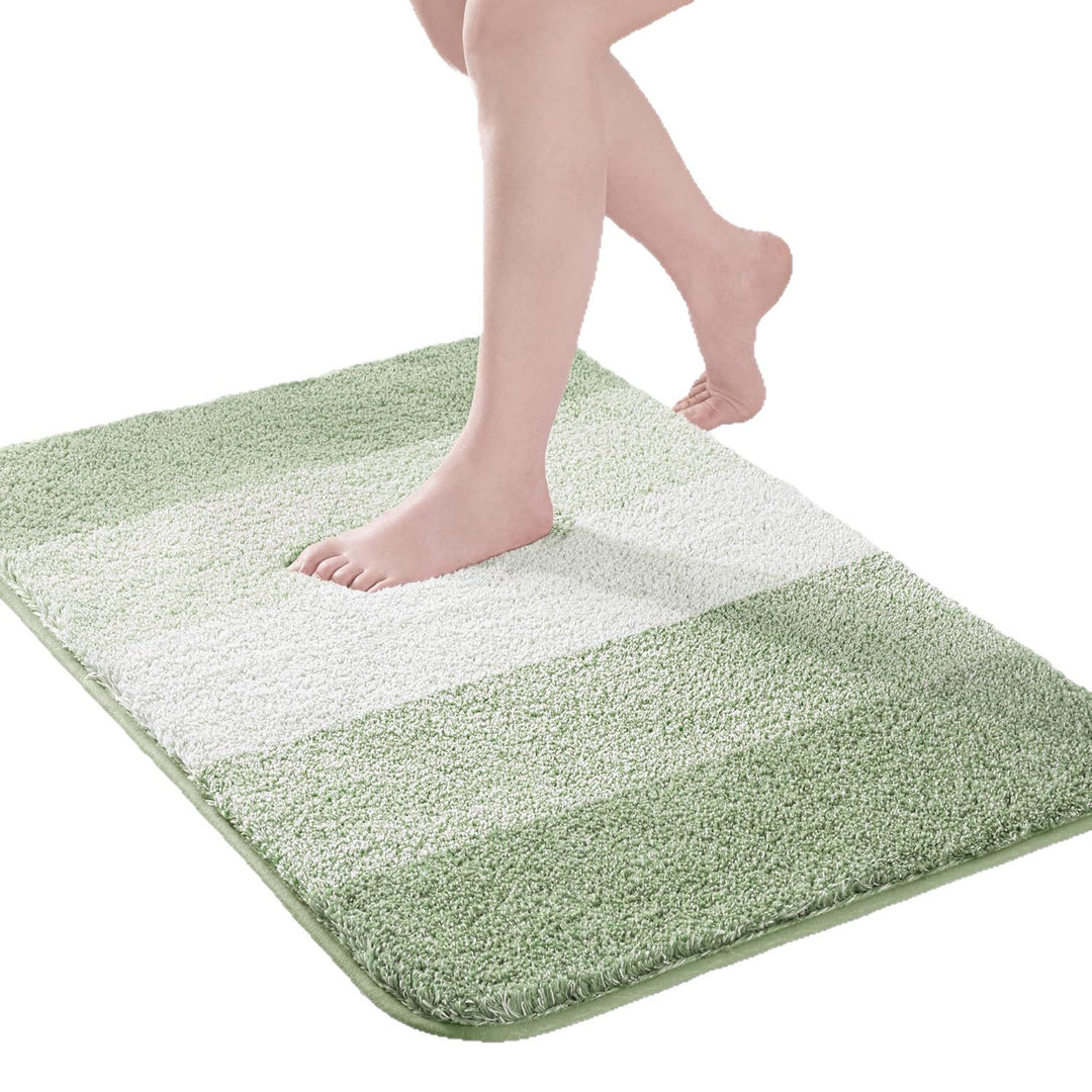 Plush Bath Mat Bowlift