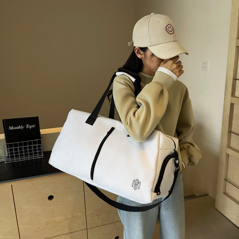 Spacious Gym Duffel Bag Bowlift