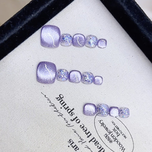 Glittery Press-On Nail Tips Set Bowlift