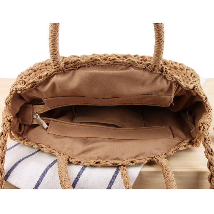 Round Bast Crossbody Bag with Practical Lining Bowlift