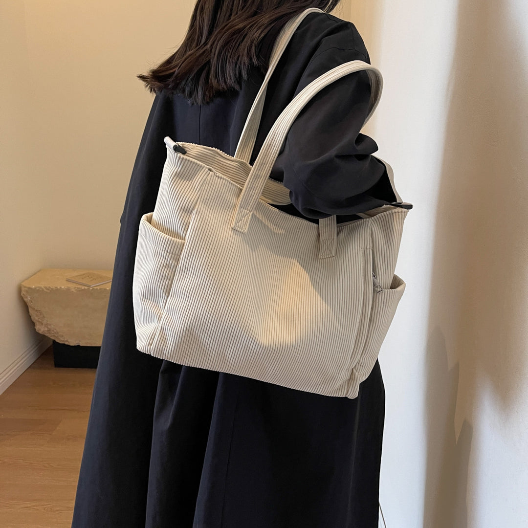 Versatile Utility Handbag Bowlift