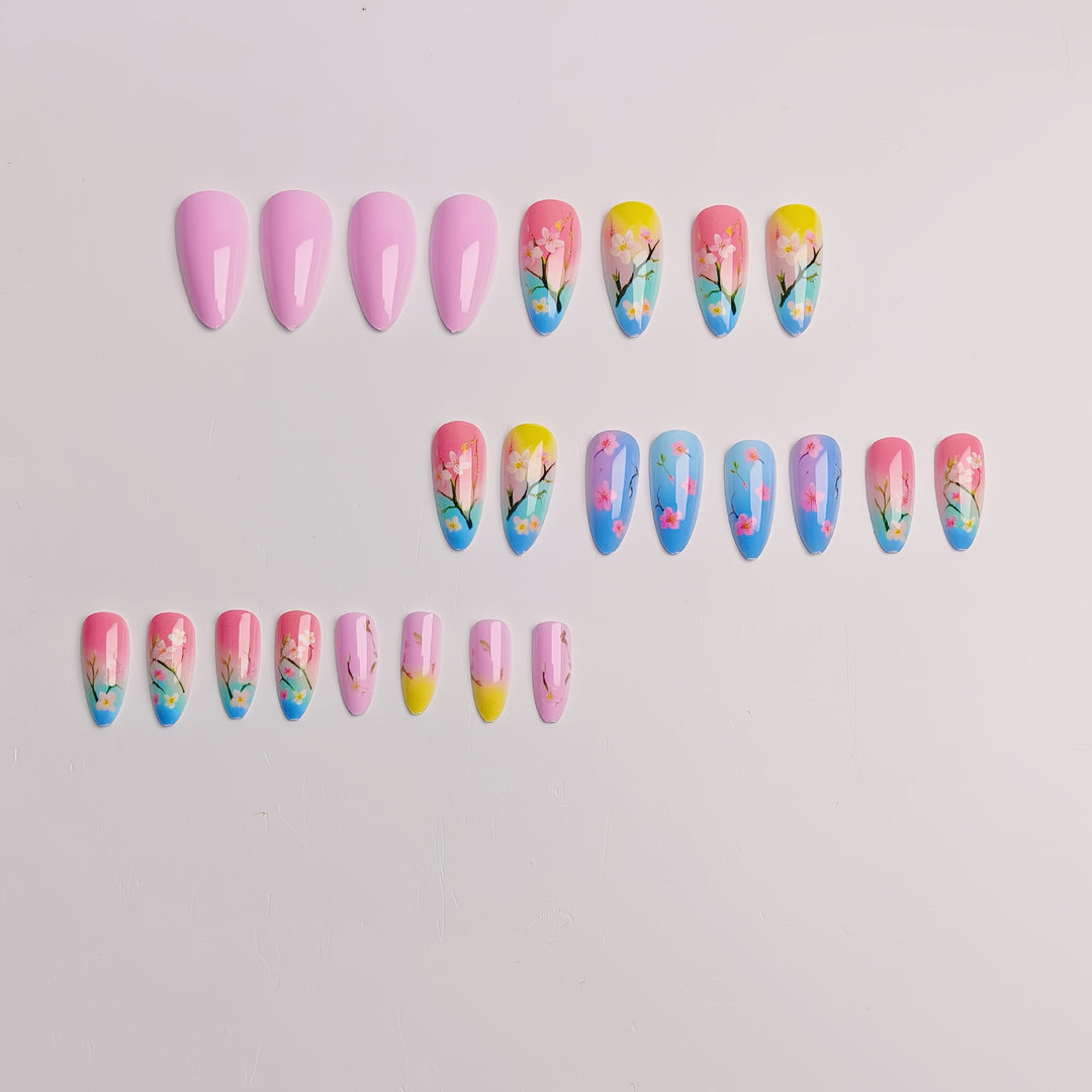 Floral Blossom-Themed Nail Art Bowlift