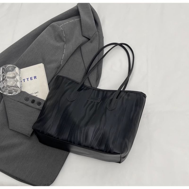 Elegant Professional Tote Bag Bowlift
