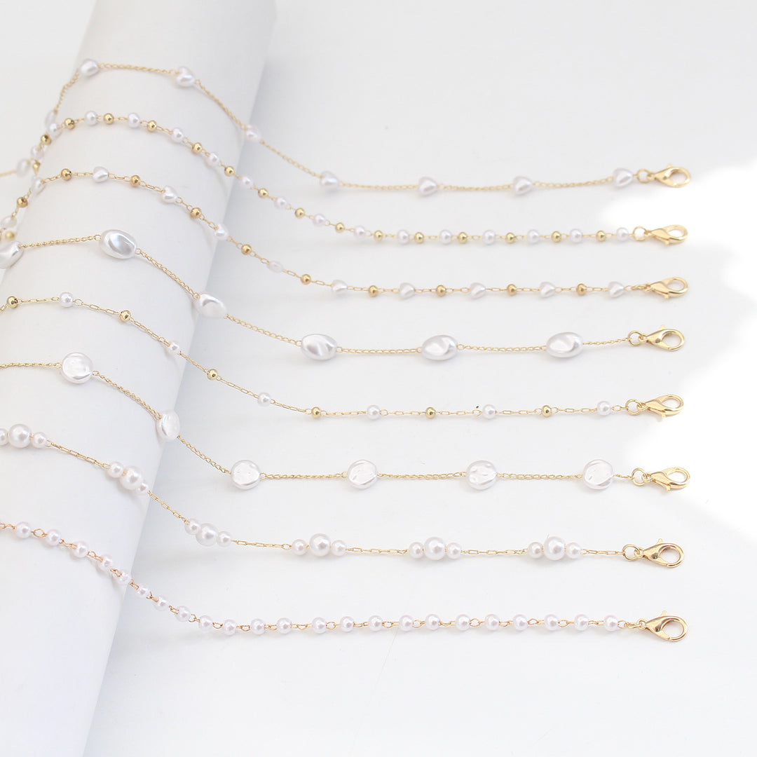Pearl-Accented Eyewear Chain Bowlift