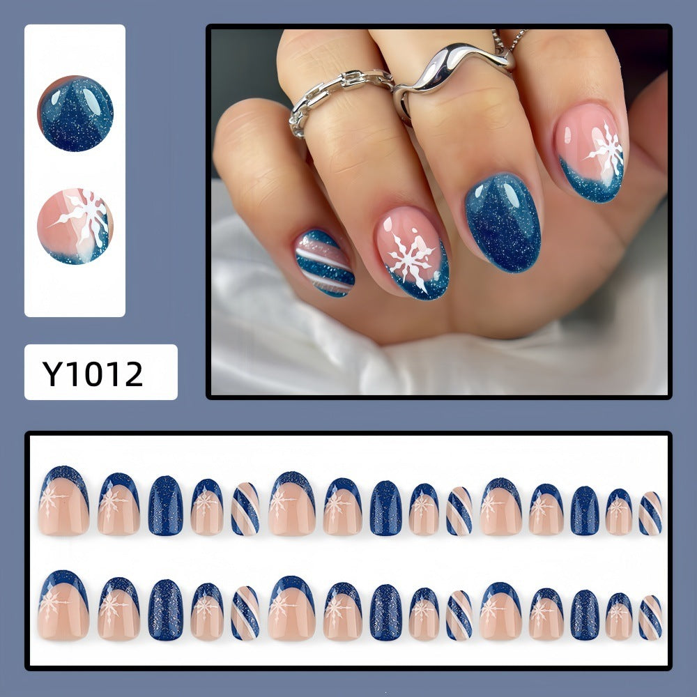 Artificial Nail Set with Glittering Winter Motifs Bowlift