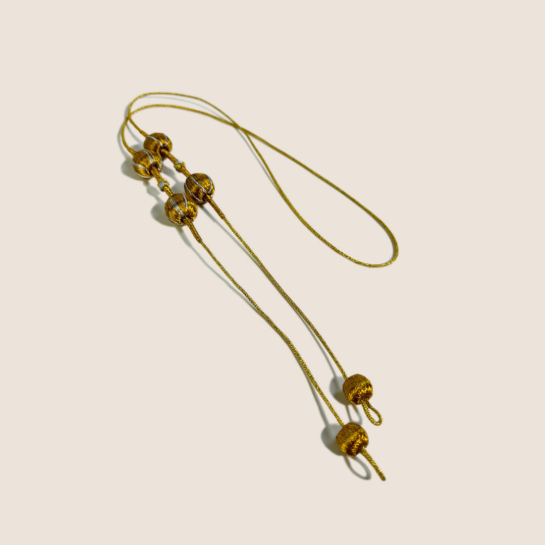 Elegant Eyewear Retention Chain Bowlift