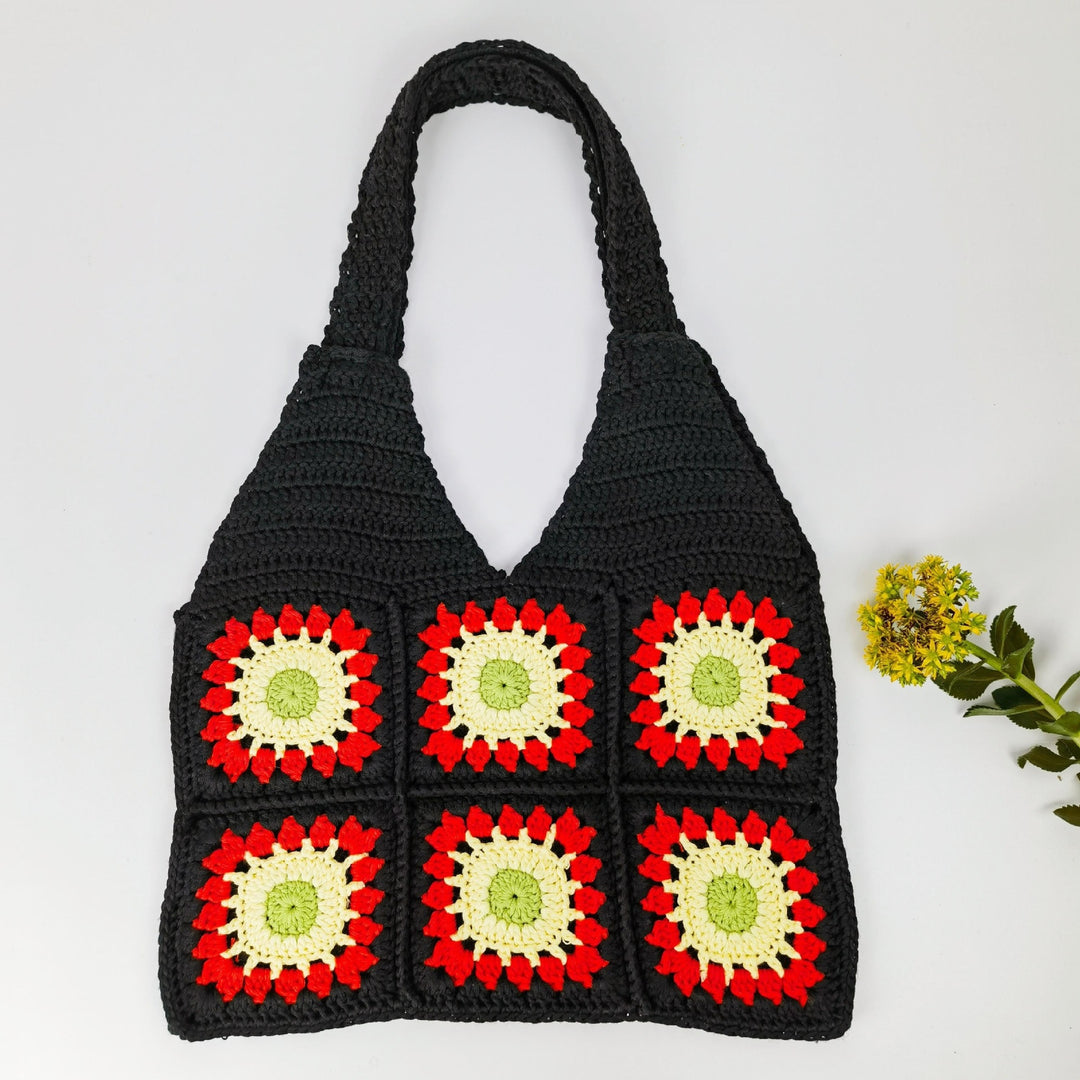 Crochet handbag with retro pattern Bowlift