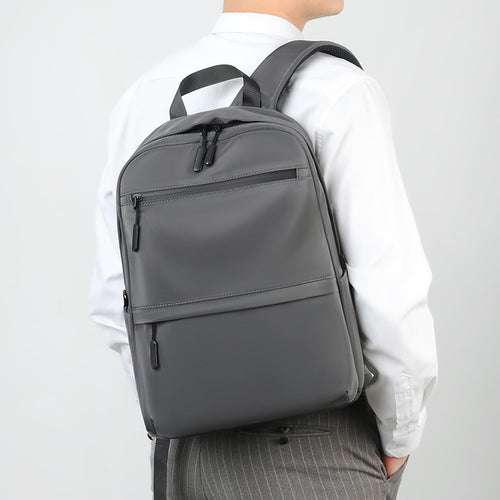 Urban backpack with intelligent compartment system and water-repellent material Bowlift