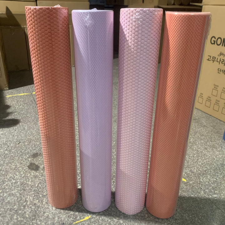 Massage roll with dotted surface Bowlift