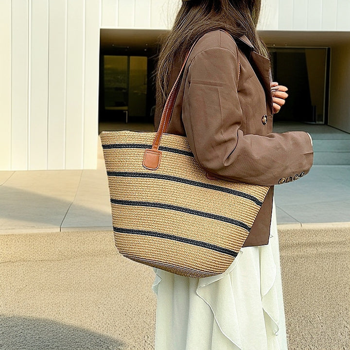 Stylish Beach Bag Bowlift