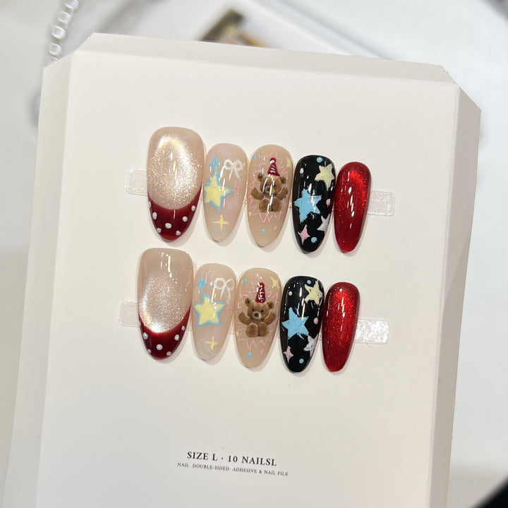 Decorative Holiday Themed Press-On Nail Art Set
