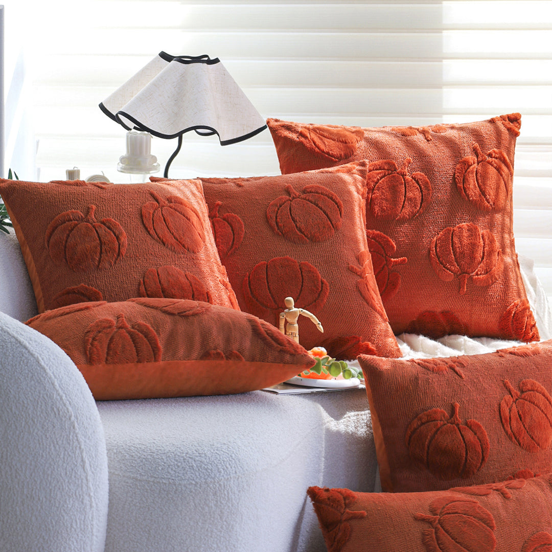 Square decorative pillow cover with 3D pumpkin tufting made of fluffy chenille and concealed zipper Bowlift