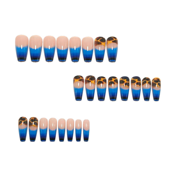 Artificial nails with elegant gradient and fashionable animal design Bowlift