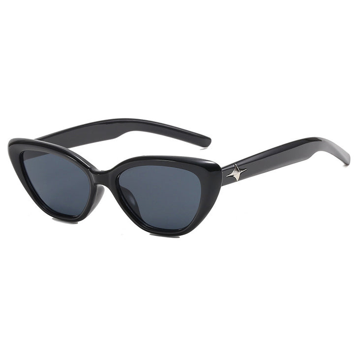 Women Cat-Eye Sunglasses in modern design with stylish frame Bowlift