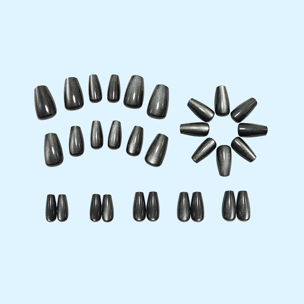 Artificial nails with gloss finish Bowlift