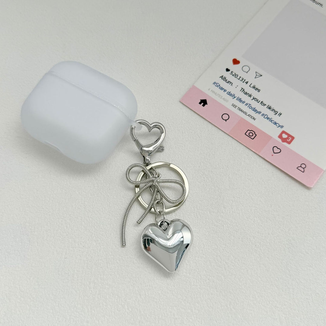 Heart-Shaped Metallic Keychain with Decorative Bow Bowlift