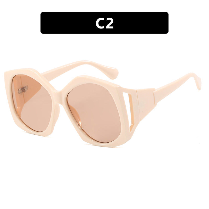 Women oversized sunglasses with futuristic design Bowlift