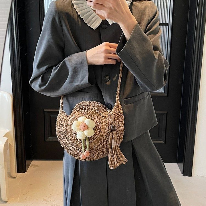 Handmade straw bag Bowlift