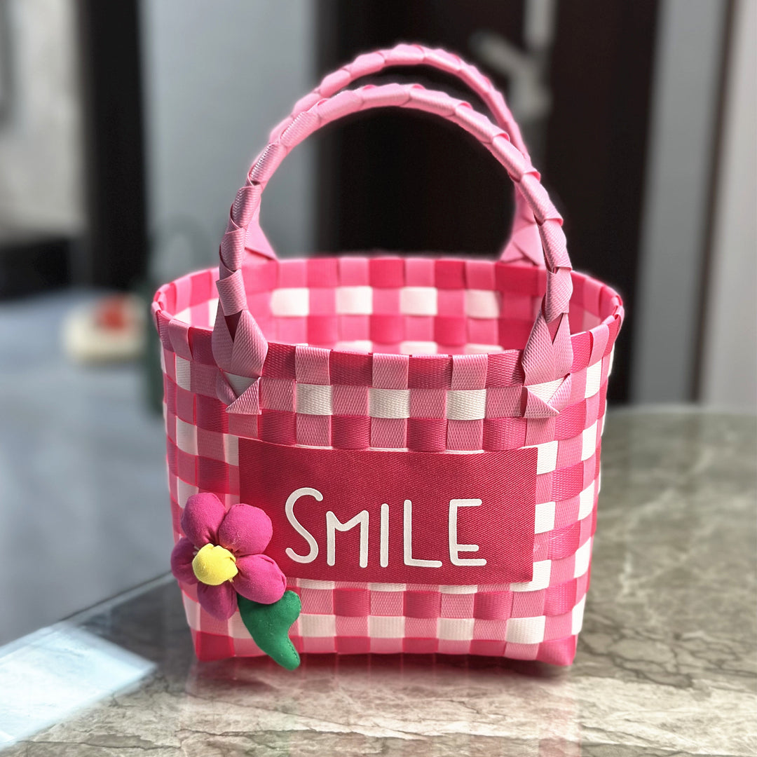 Playful and Colorful Basket Bag Bowlift
