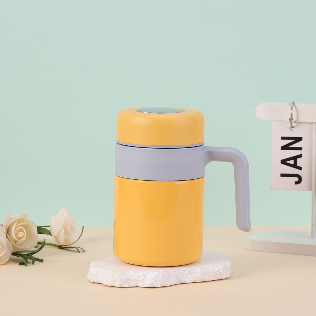 Women's insulated cup with ergonomic handle and spill-proof lid Bowlift