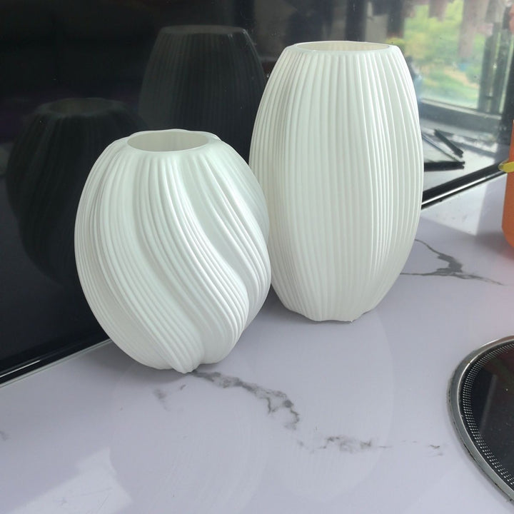 Decorative Ribbed Ceramic Vase Bowlift