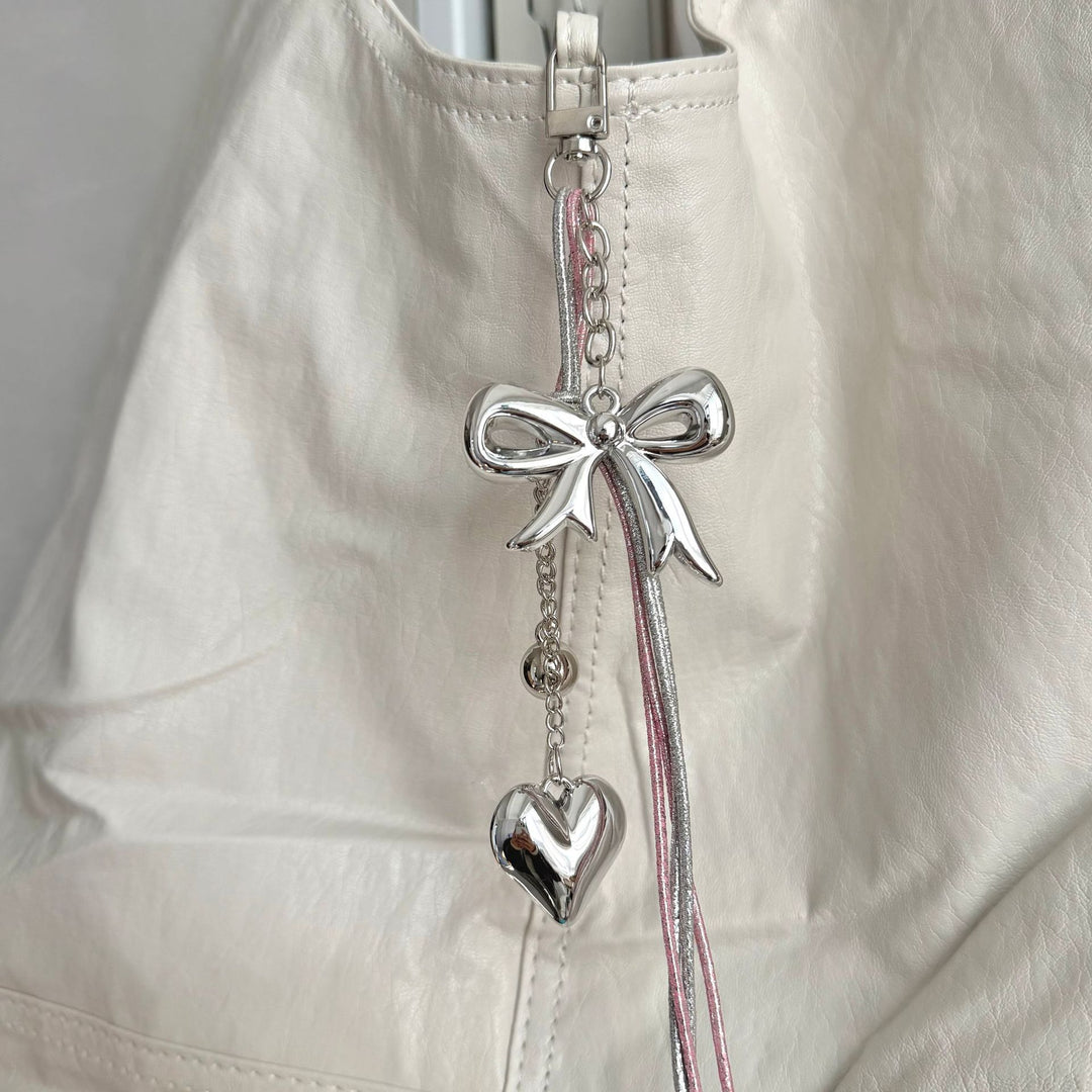 Elegant Bow and Heart Charm Keychain Bowlift