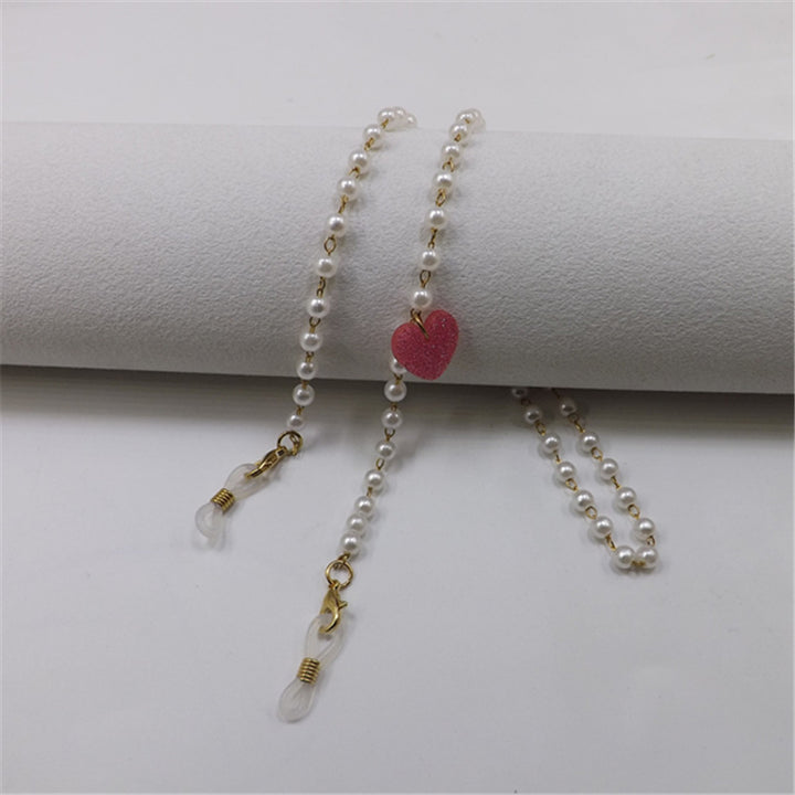 Pearl necklace with heart pendant Bowlift