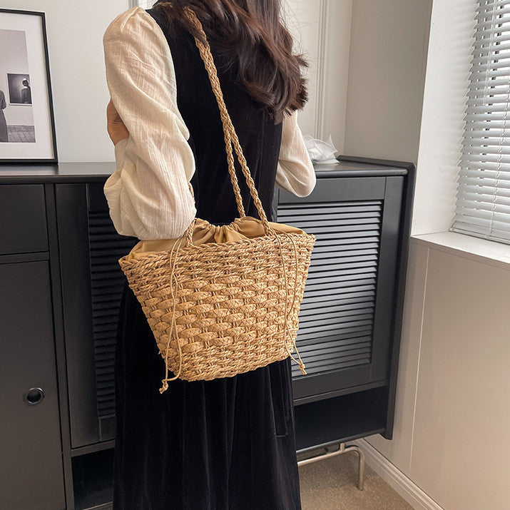 Handcrafted Basket Bag Bowlift