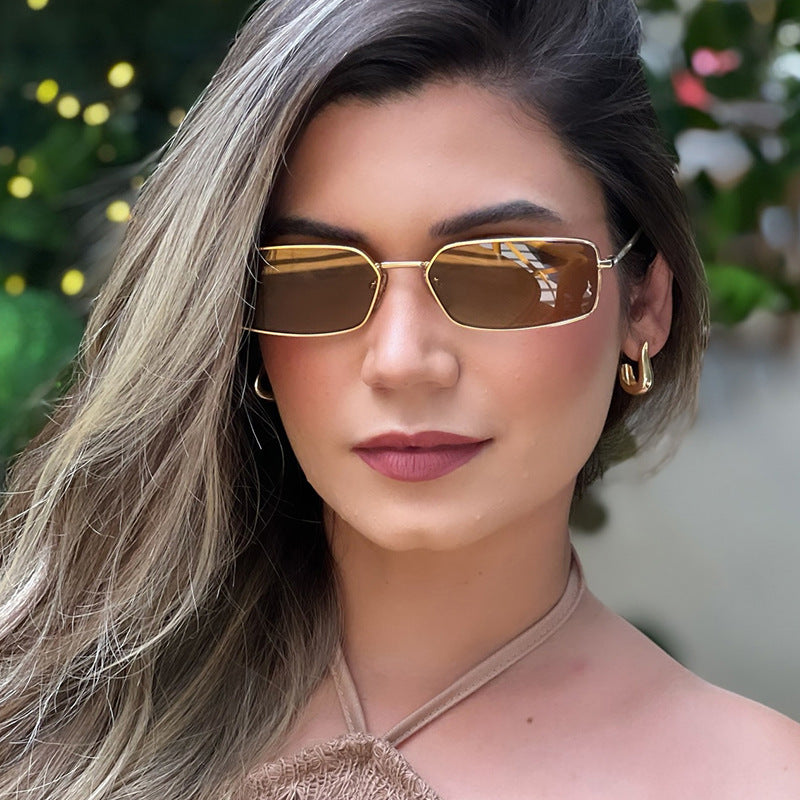 Women fashionable square sunglasses with polarized lenses Bowlift