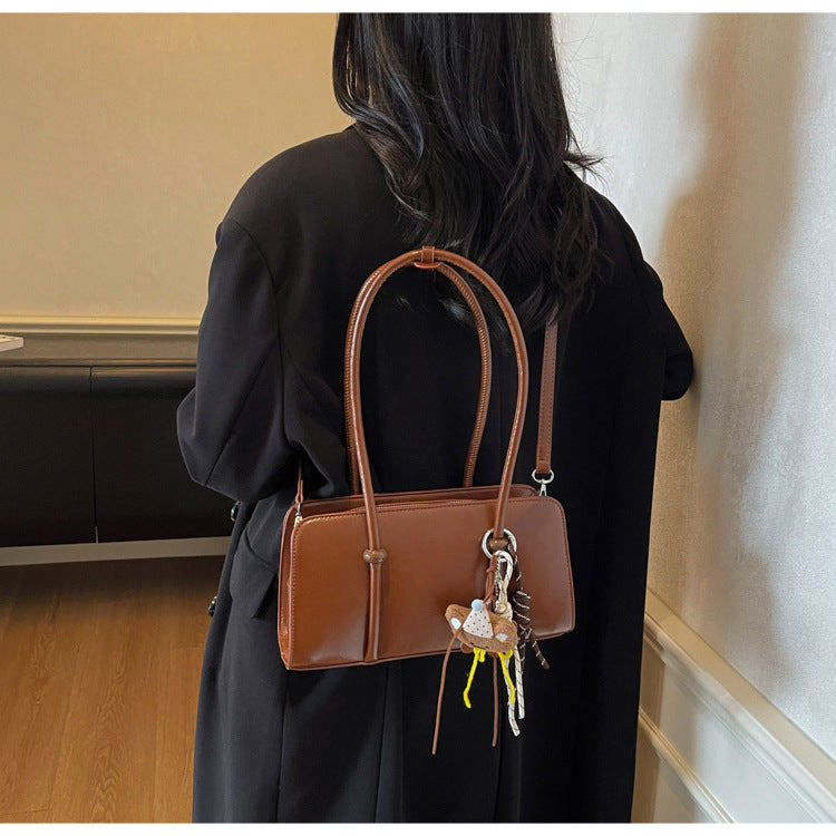 Modern Minimalist Crossbody Bag Bowlift