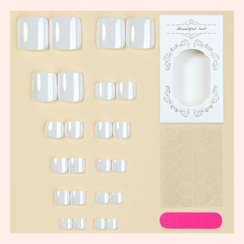 Artificial nail set with versatile shapes and smooth finish Bowlift