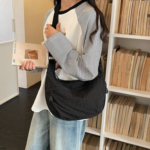 Casual Checkered Sling Bag Bowlift