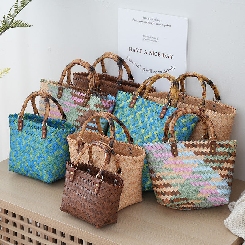 Handbag Made of Woven Bast Bowlift